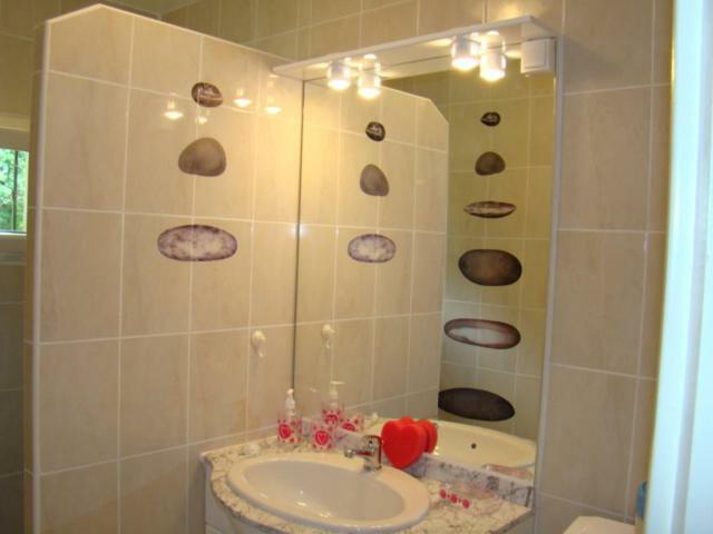 Gite De L Oustalneou Cuzorn Luaran gambar